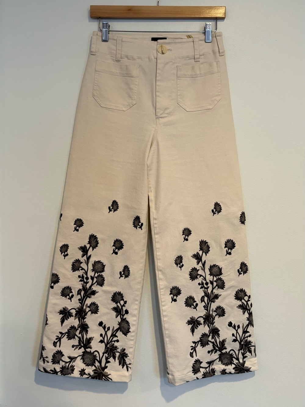 Anthropologie || Maeve Denim Colette Cropped Wide Leg Jeans Floral Embroidered - Picture 2 of 11